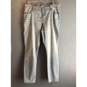 Old Navy Jeans Womens Size 14 Blue Light Wash Mid Rise Super Skinny Denim Pants